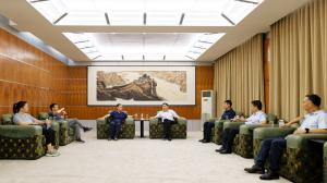 江苏新越集团与开云手机登录中心_开云online（中国）集团座谈交流